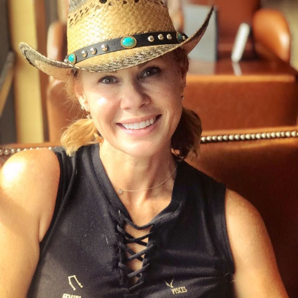 Meet your Posher, Betsy